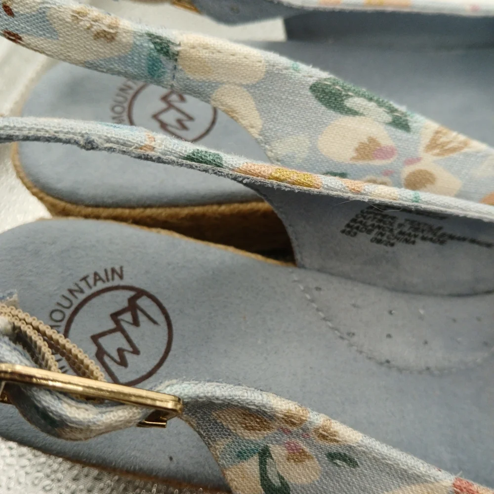 White Mountain Blue Floral Espadrille Wedges Slingback Peeptoes Women's Size 8
